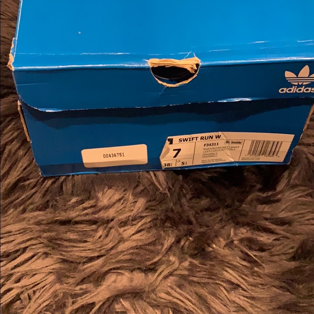 Womens Adidas Swift Run Athletic
